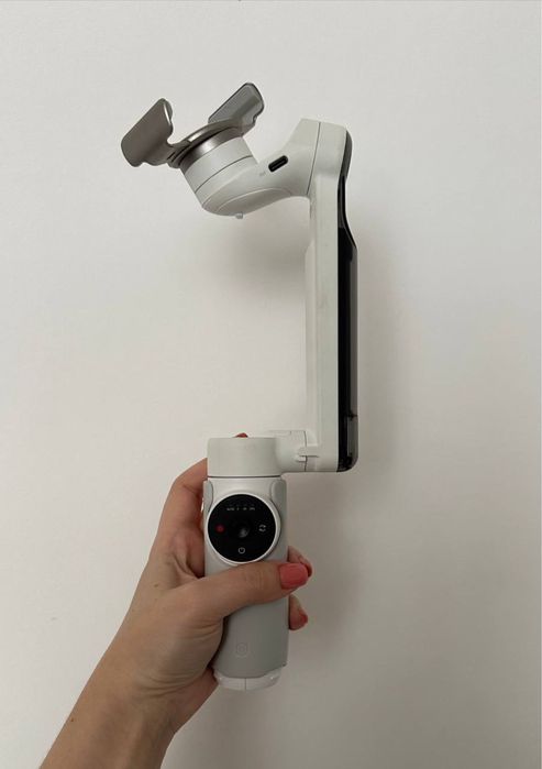 Кращий стабілізатор для телефону insta360 flow