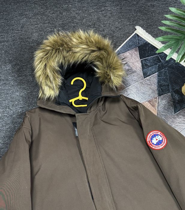 Пуховик парка Canada Goose Куртка зимняя размер Л/Хл