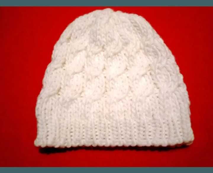Gorros e luvas novos e quentes!