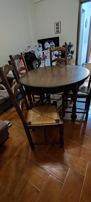 Mesa de jantar expansível