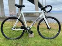 Bicicleta fixied gear “Fabricbike”