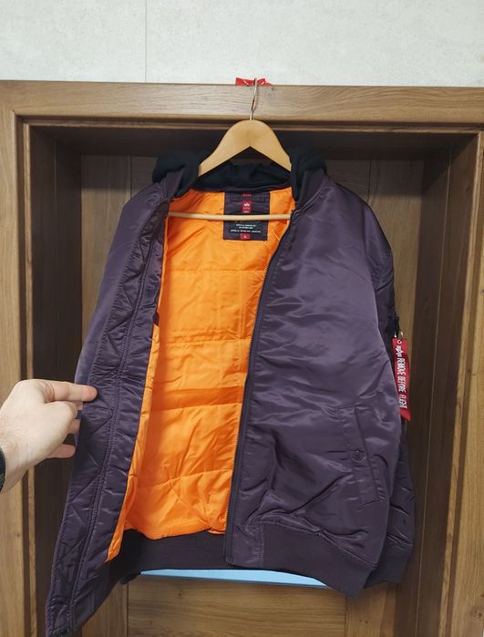 Kurtka bomberka Alpha Industries MA-1 ZH Back EMB rozmiar XL