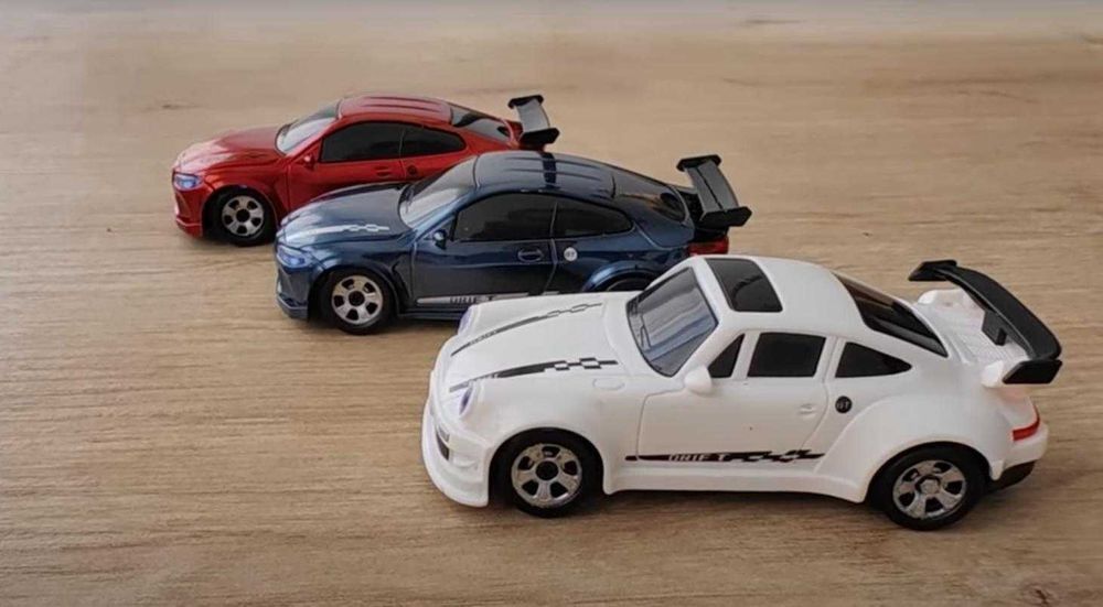 Міні дрифт-машинка,авто на радіокеруванні KF20,1:64 desktop drift car