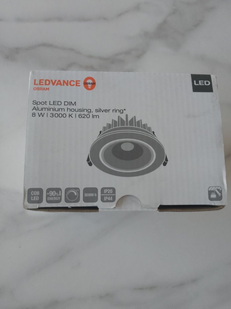 Oprawa świetlna sufitowa LEDVANCE Sport LED DIM 8W I 3000 K  I  620 lm