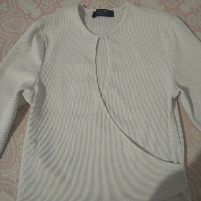 Camisola da Bershka tamanho M
