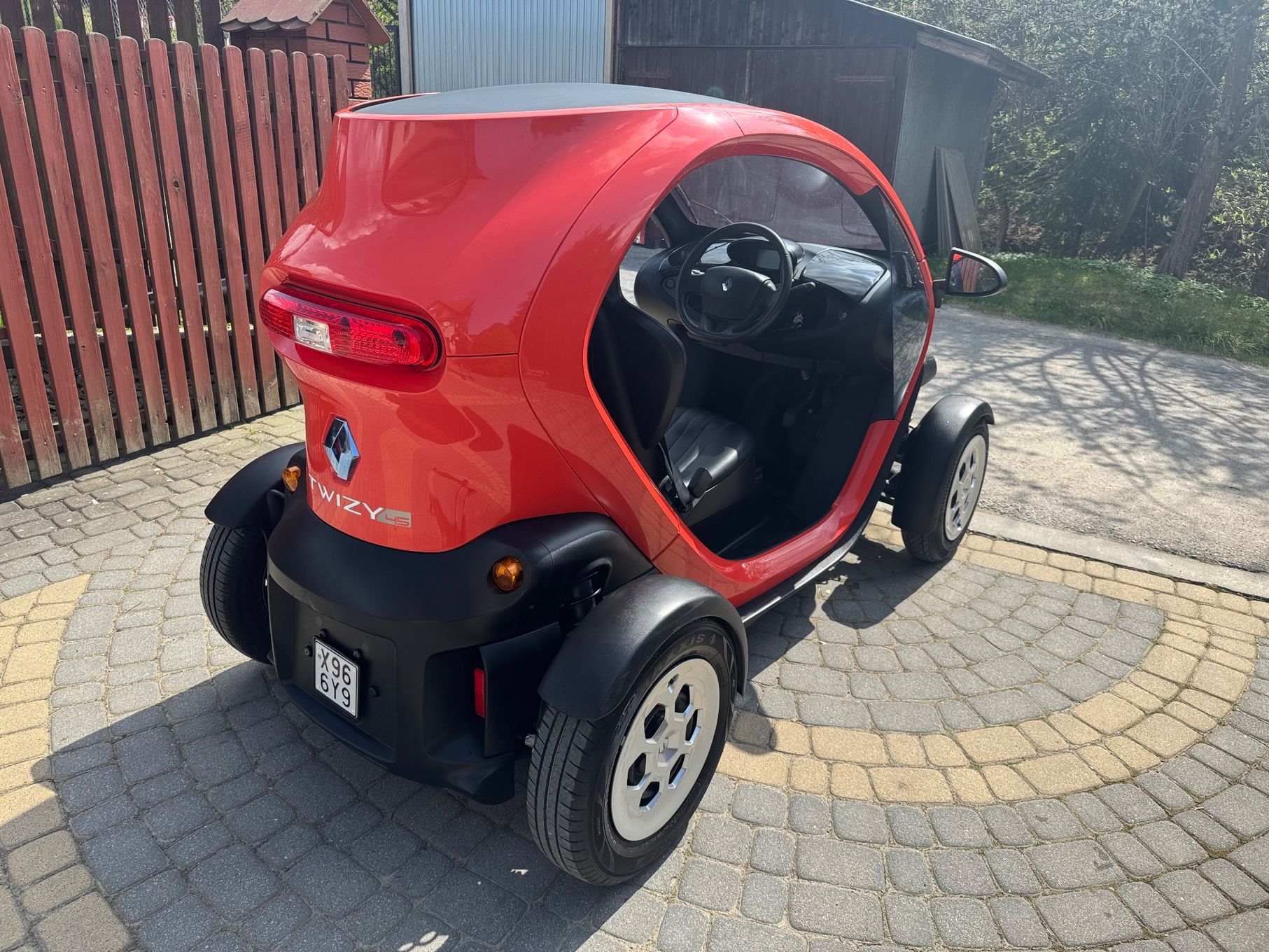 Renault Twizy L6e ! 2 osobowy, AM dowód osobisty karta motorowerowa Twizy 45 !