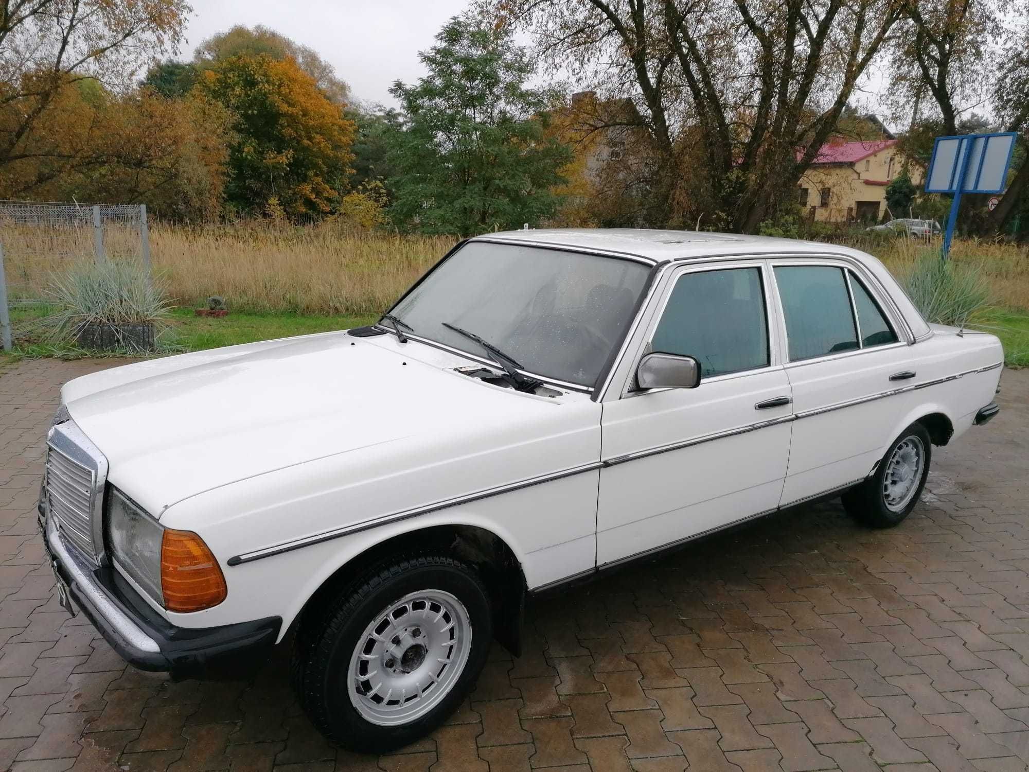 Mercedes w123 2.4D 72KM 1982r