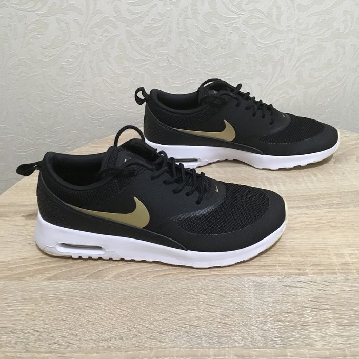 Кросівки Nike  air max thea