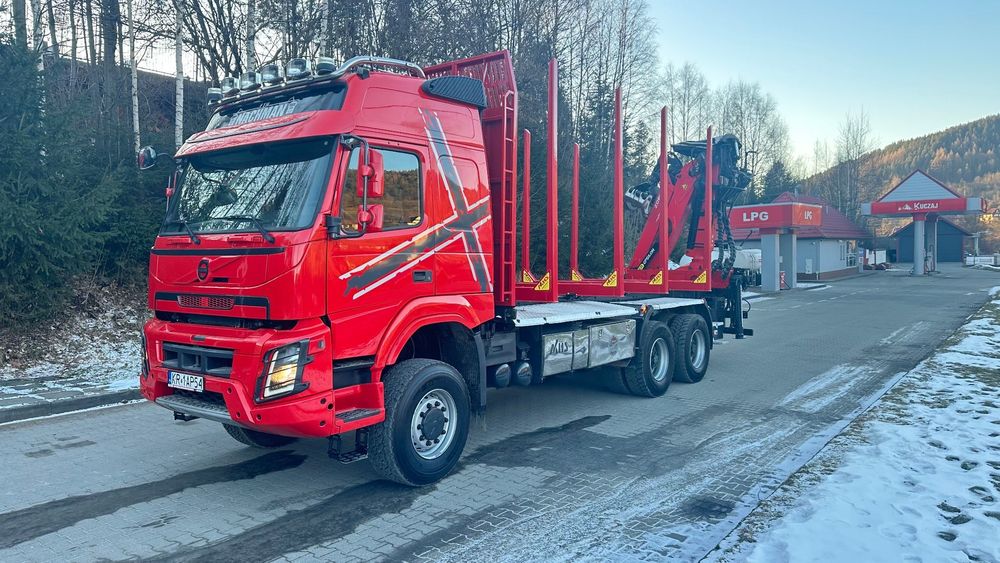 Volvo FMX 540 6x6 do drewna