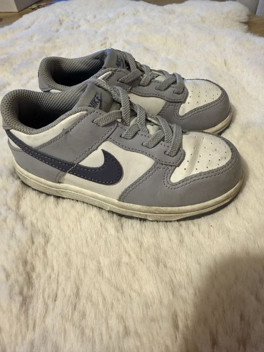 Nike dziecięce 27 / 16 cm szaro-białe sneakersy oryginał