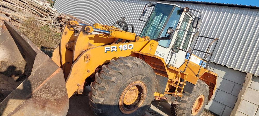 Fadroma Ładowarka czołowa