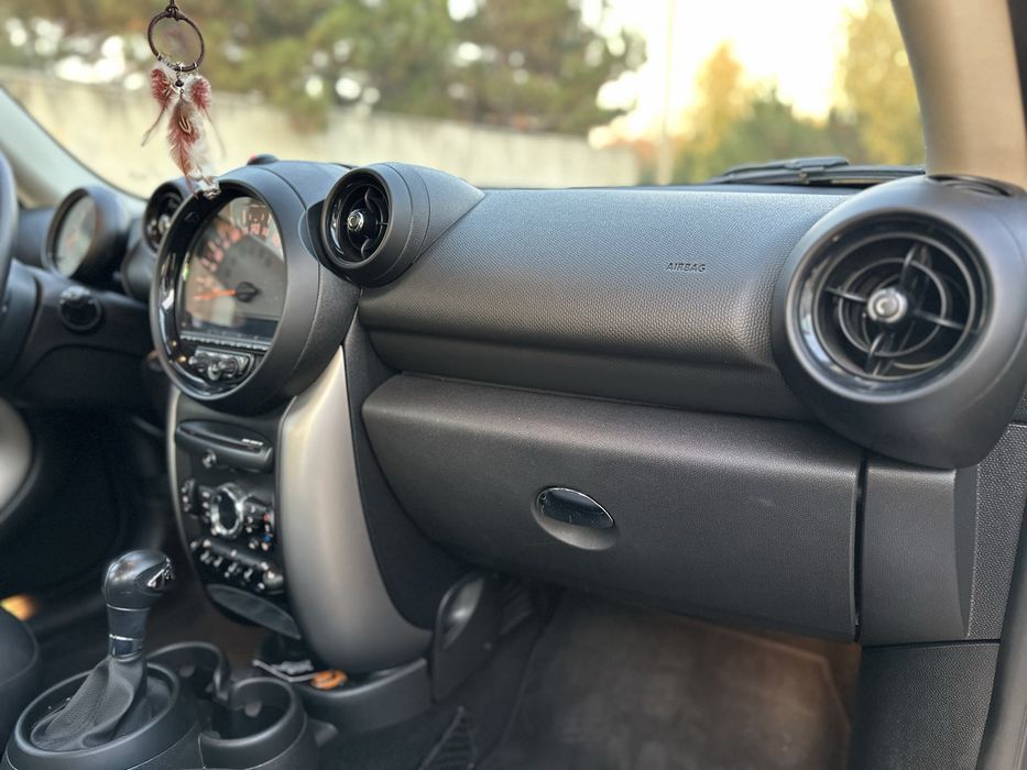 Mini Countryman D 2015 року (35тис.км пробіг)