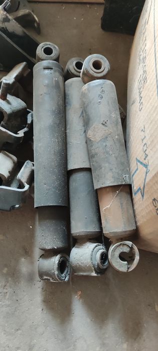 Івеко дейлі подушки двигуна, амортизатори