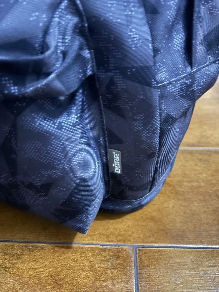 Mochila com compartimento para material fotografico