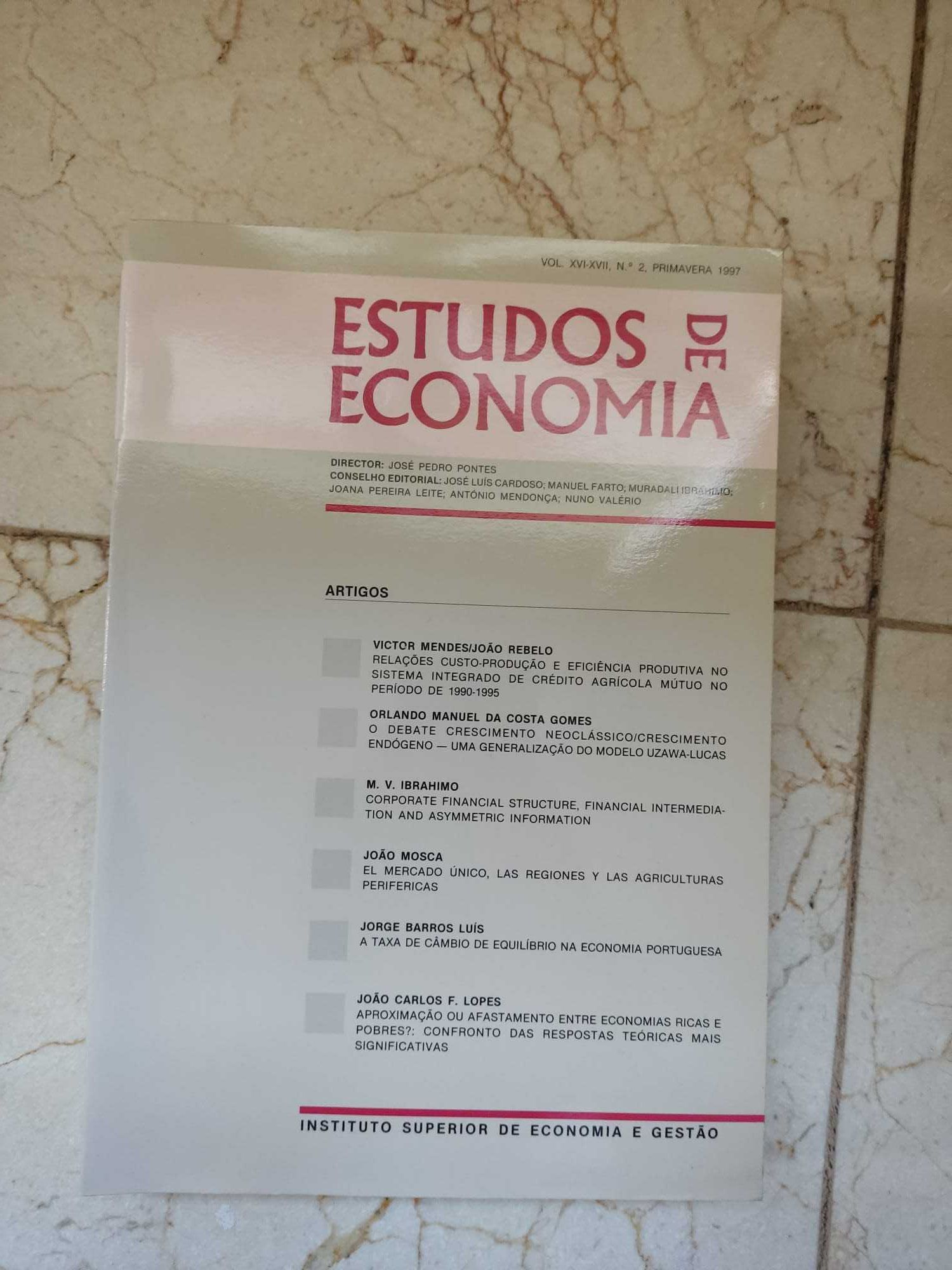 Estudos de Economia: 5 em 1