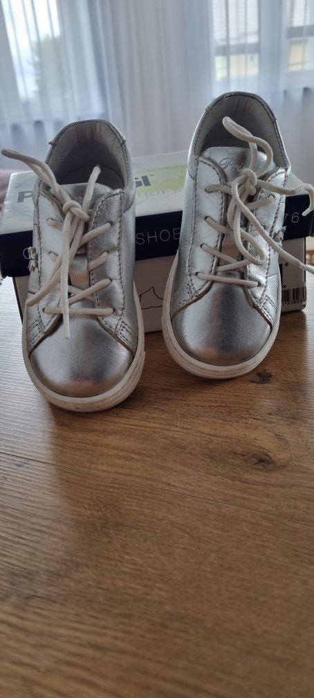 Sneakersy Primigi 23