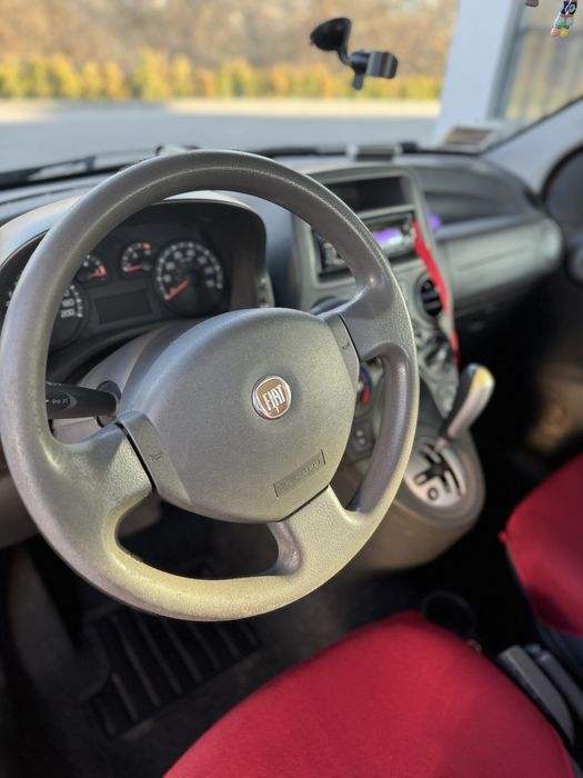 Fiat Panda / робот 2009рік