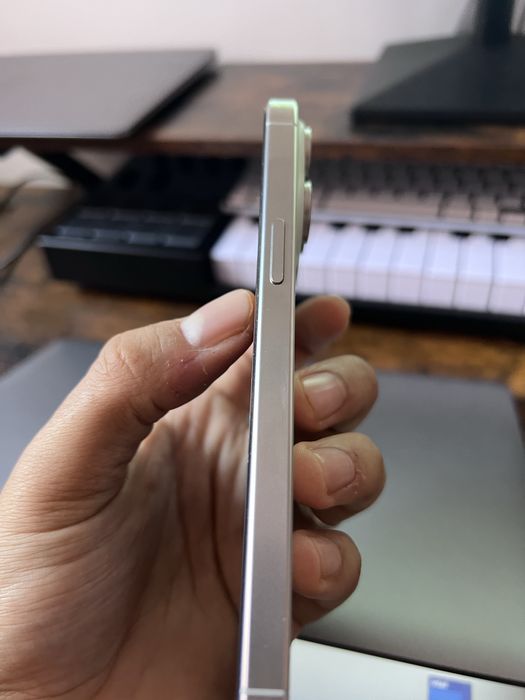 Iphone 15 pro max branco