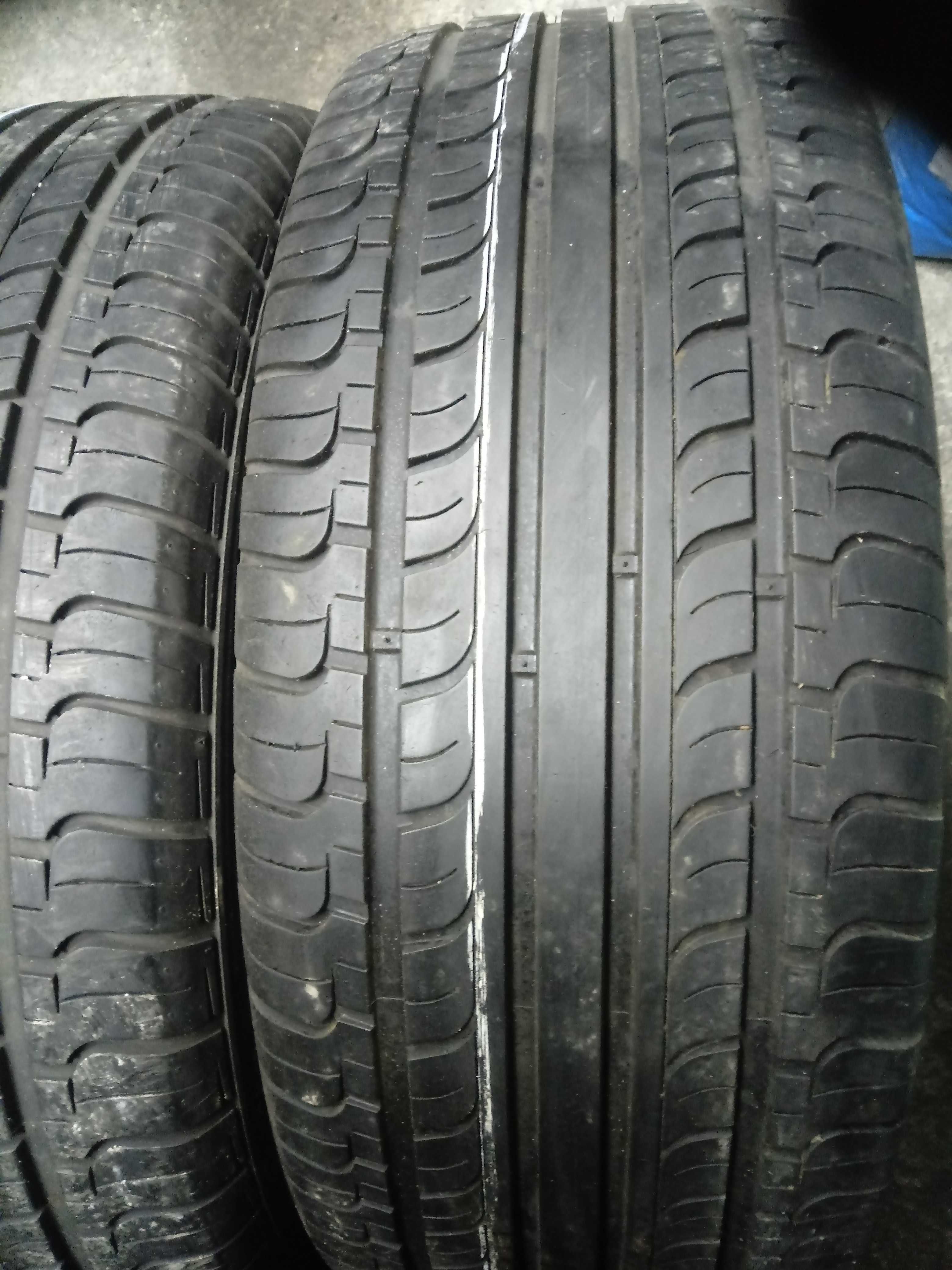 235 50R19 Hankook