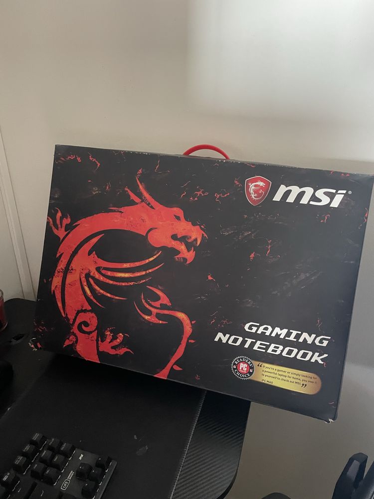 MSI Gaming - i7 + GTX 1060 6GB + SSD + 16GB RAM - 17.3”