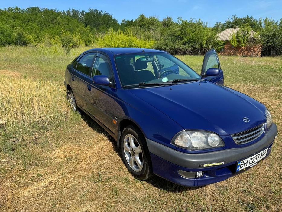 Toyota Avensis T22