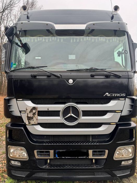 Продам Mercedes Actros 1848
