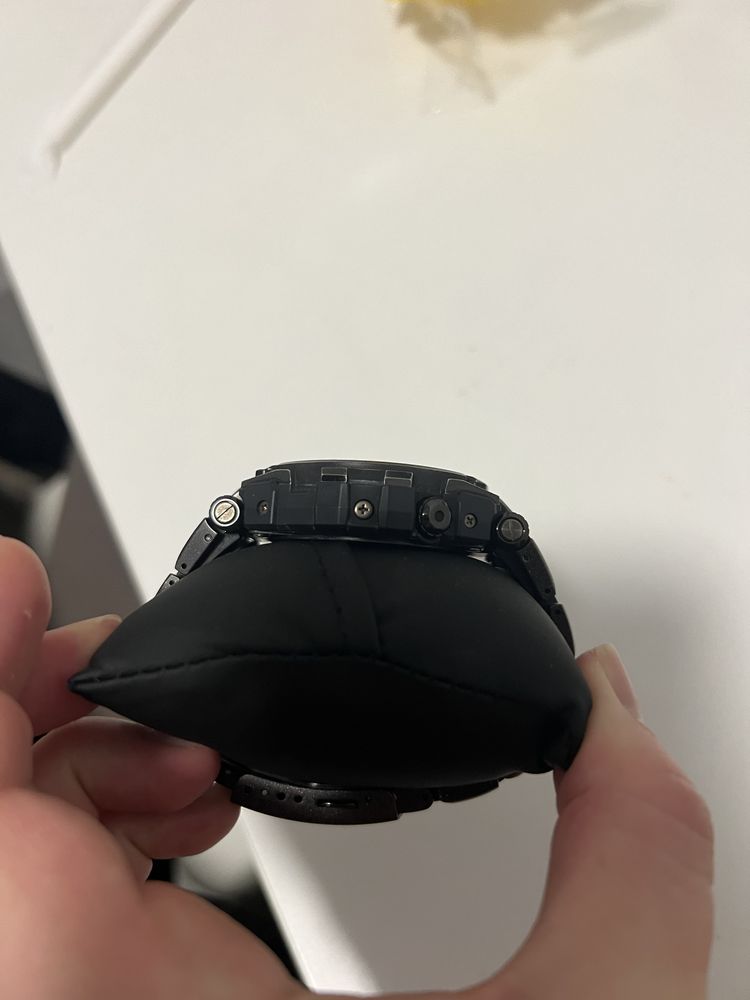 Zegarek G-Shock MTG Czarny mat perła