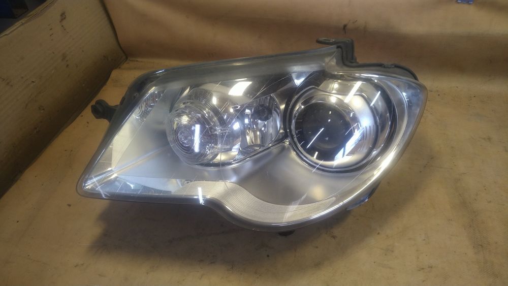 ) Touran 1 lift lampa lewa przód EU Xenon