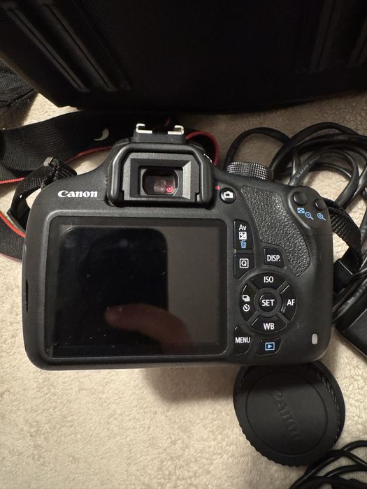 Canon EOS 1200D + lente 18-55 + bolsa de transporte