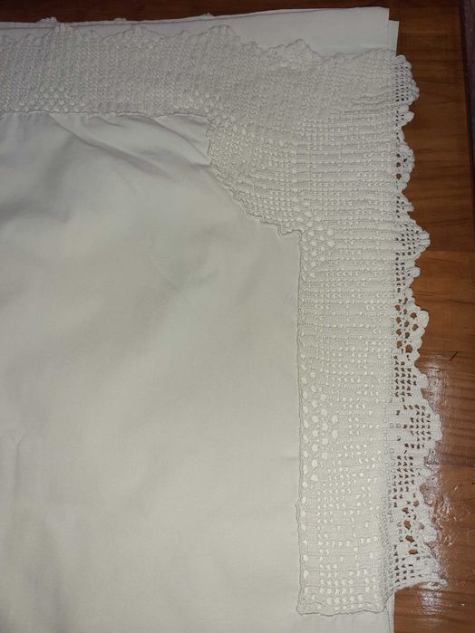 Antigo Lençol de Casal Antigo