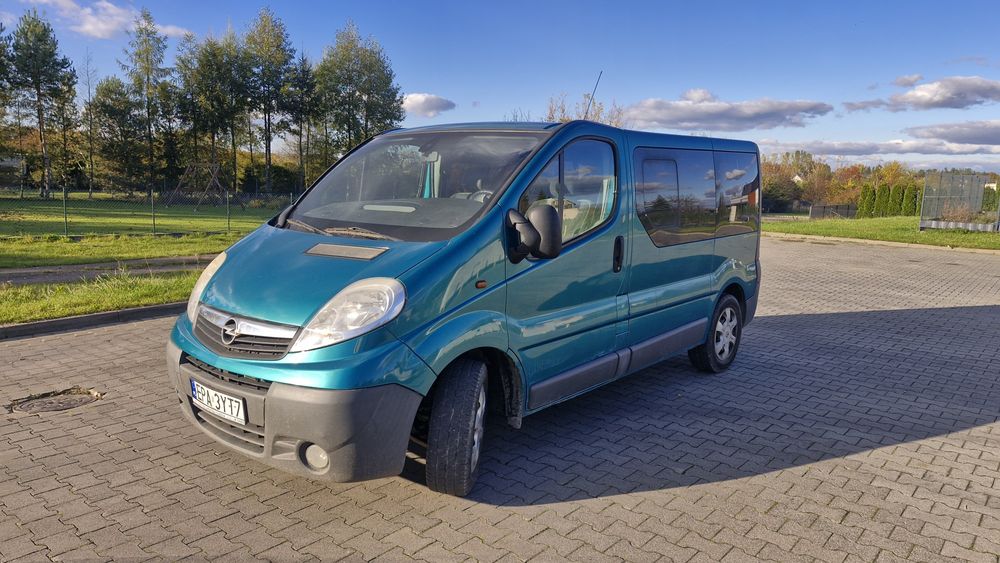 Opel vivaro 8 osobowy