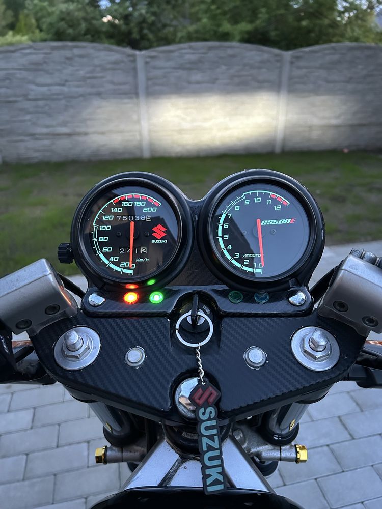 Suzuki Gs500E (kat. A2, gsxr,sv,cbr,mt)