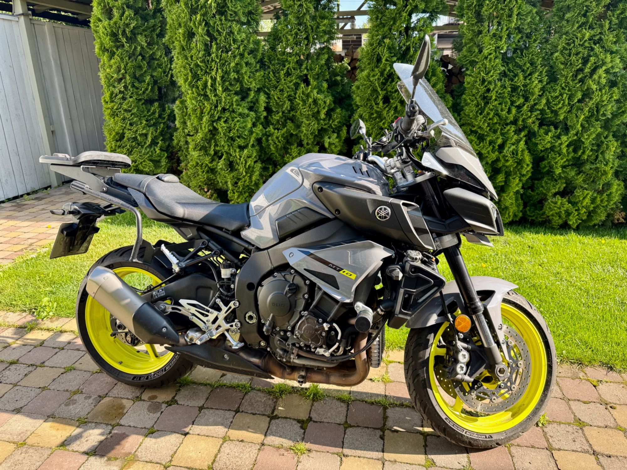 Продам Yamaha MT-10 2016 - Ідеальний стан, один власник!