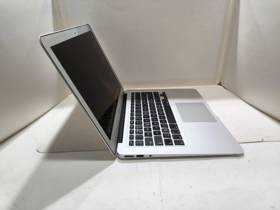 Apple Macbook AIR 13 i5 ssd 128GB