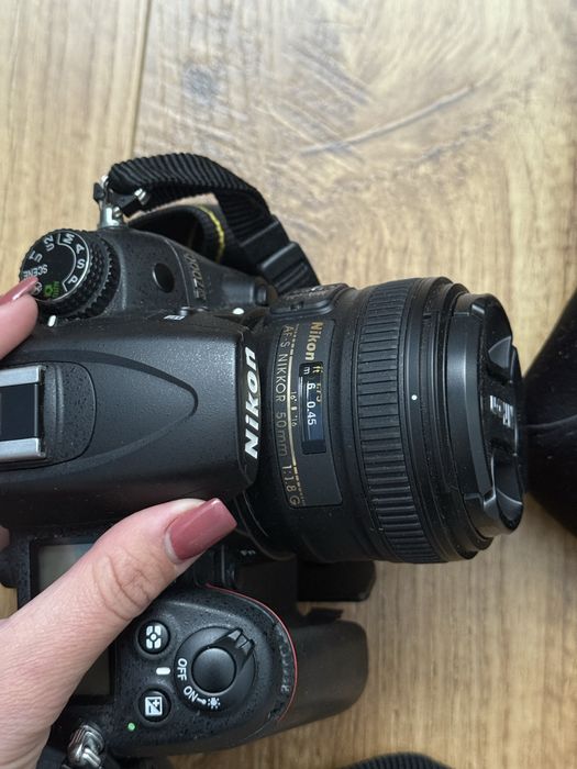 Фотоапарат Nikon D7000 + обьектив Nikon AF-S NIKKOR 50mm f/1.8G