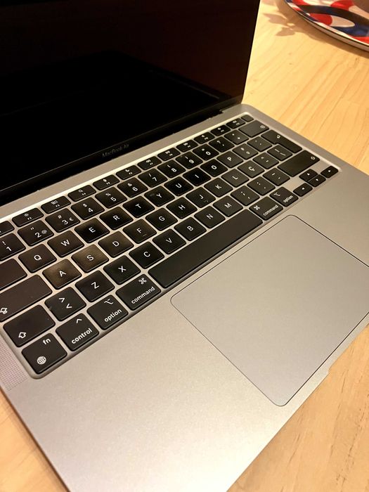 MacBook Air 2020