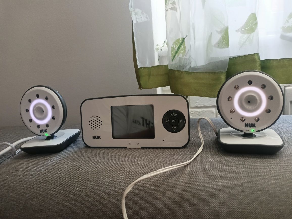 Niania elektroniczna , video baby monitor