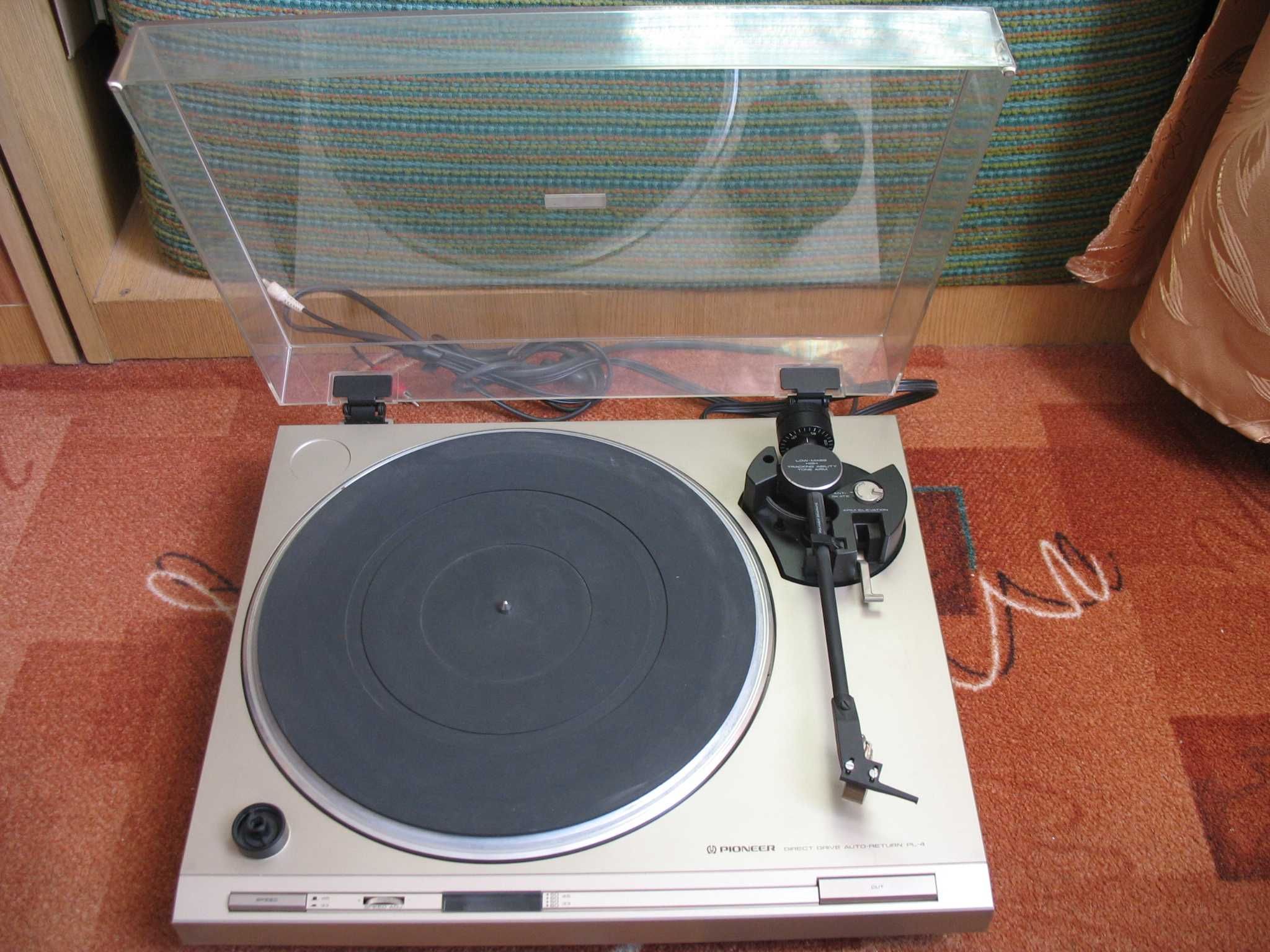 Gramofon Pioneer PL-4 (wkładka i igła Pioneer)