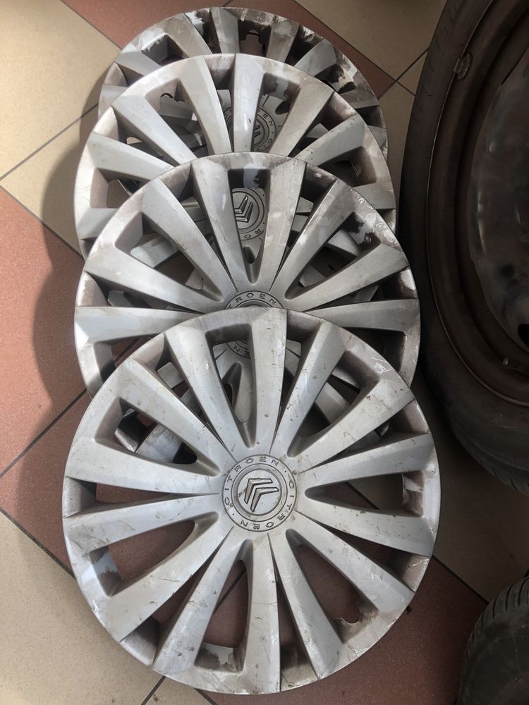 Citroen felgi 4x108  16 stalowe z oponami