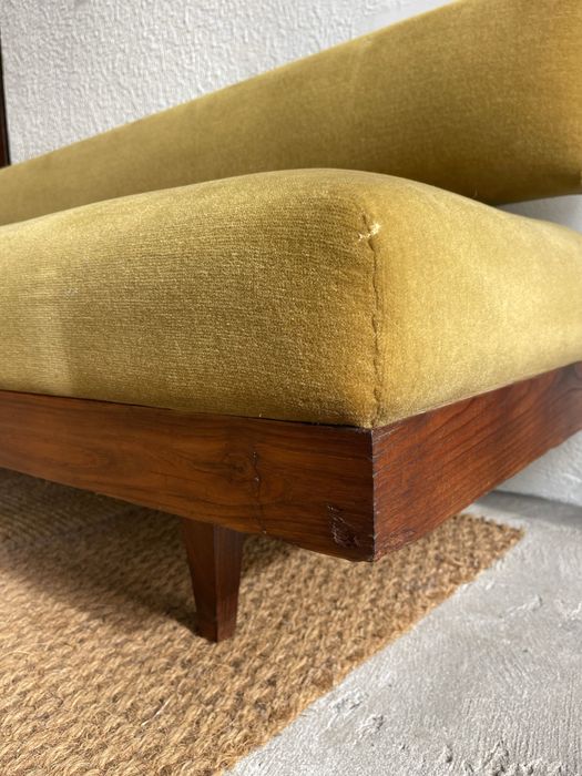 Sofá vintage nórdico