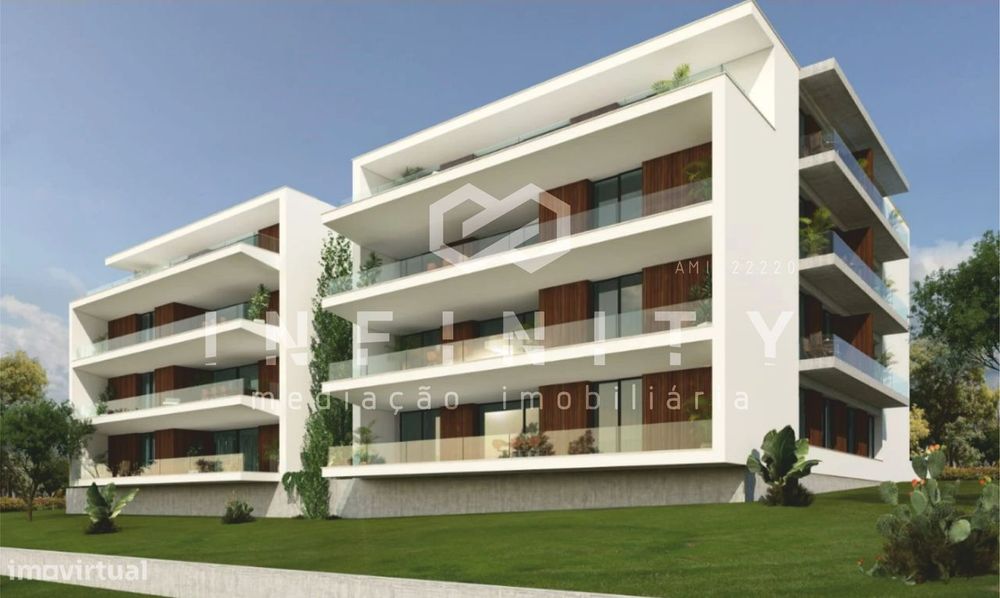 Apartamentos T4 nova construção