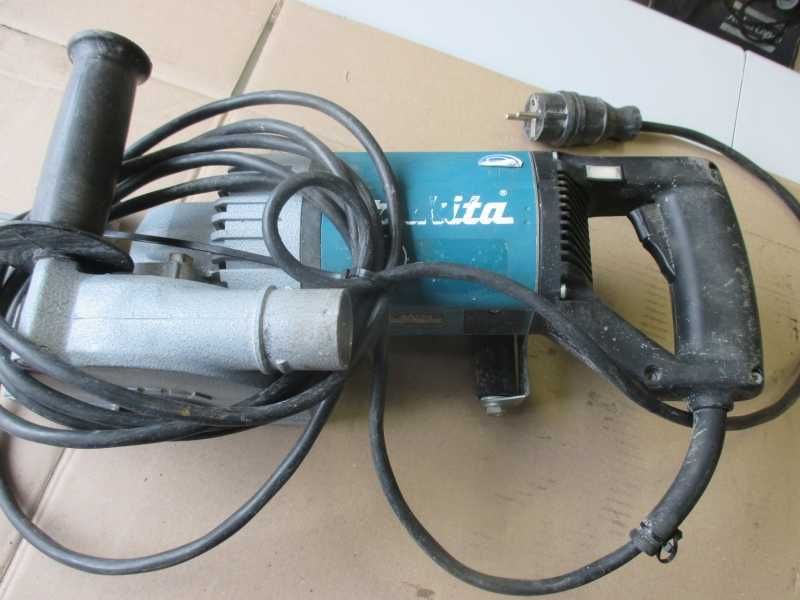 Bruzdownica MAKITA SG150