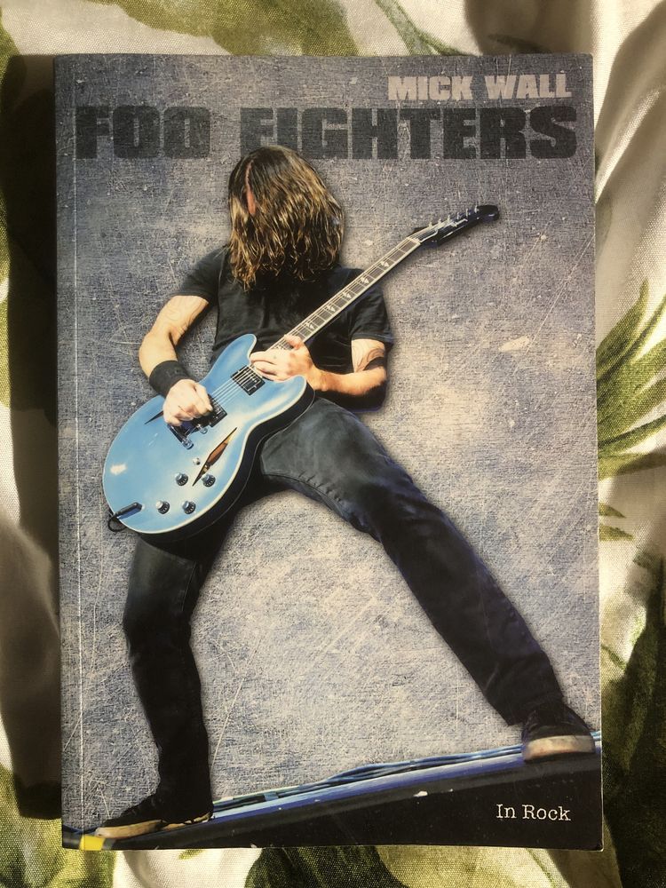 Książka Foo Fighters Mick Wall