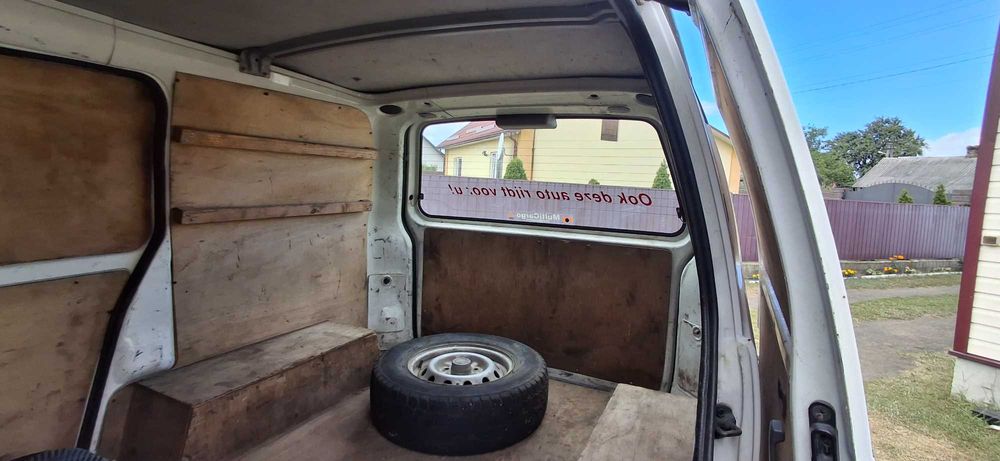 Mitsubishi l400 2.5 4d56