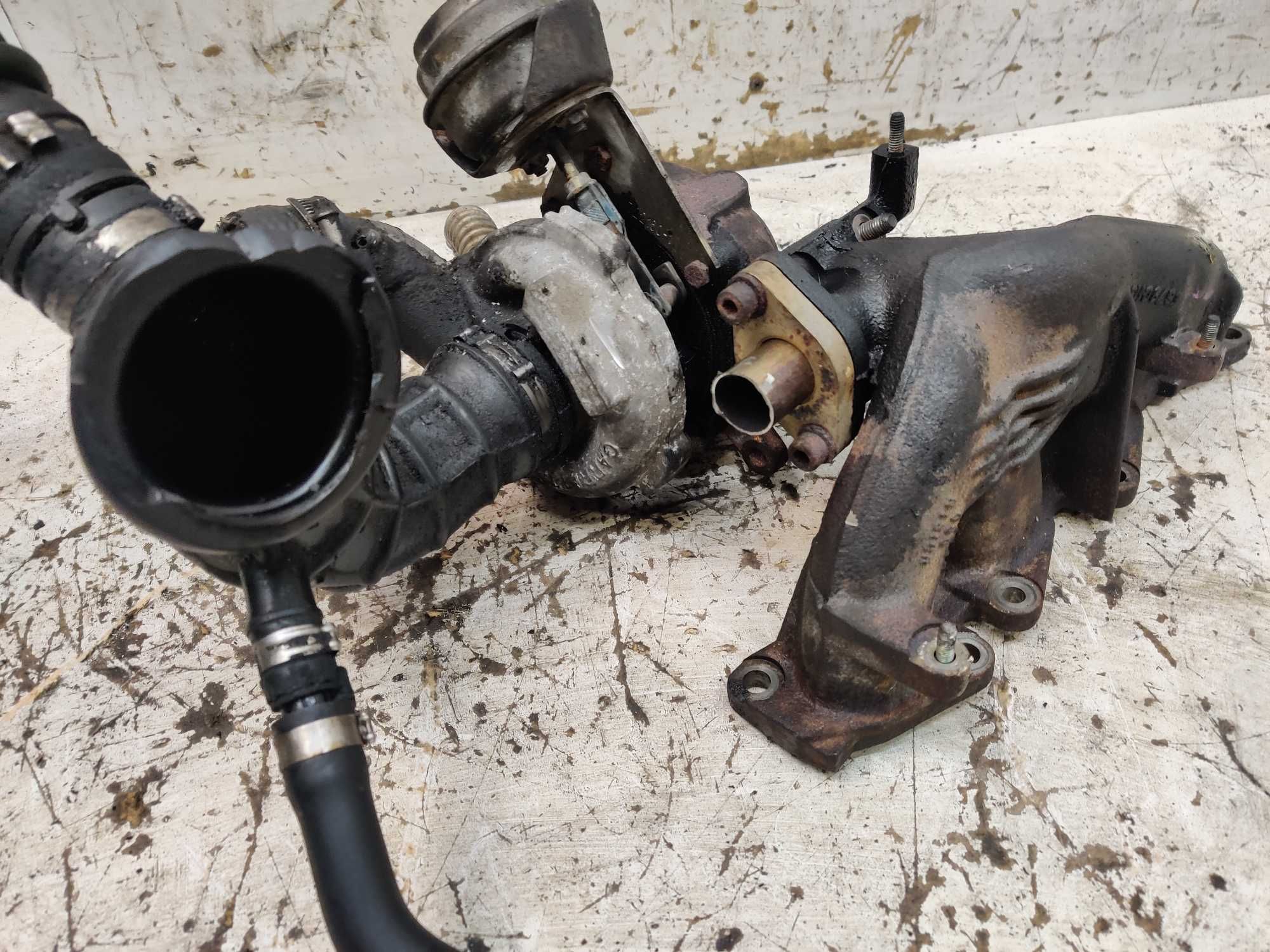 Alfa Romeo 147 1.9 JTD 140 Turbosprężarka Turbo Kolektor Wydechowy