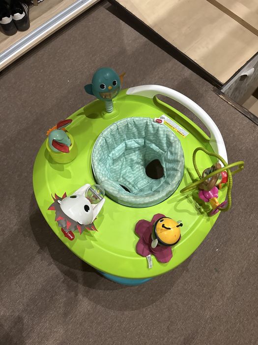 Продам,Розвиваючий центр Tiny Love 4в 1 весела галявина