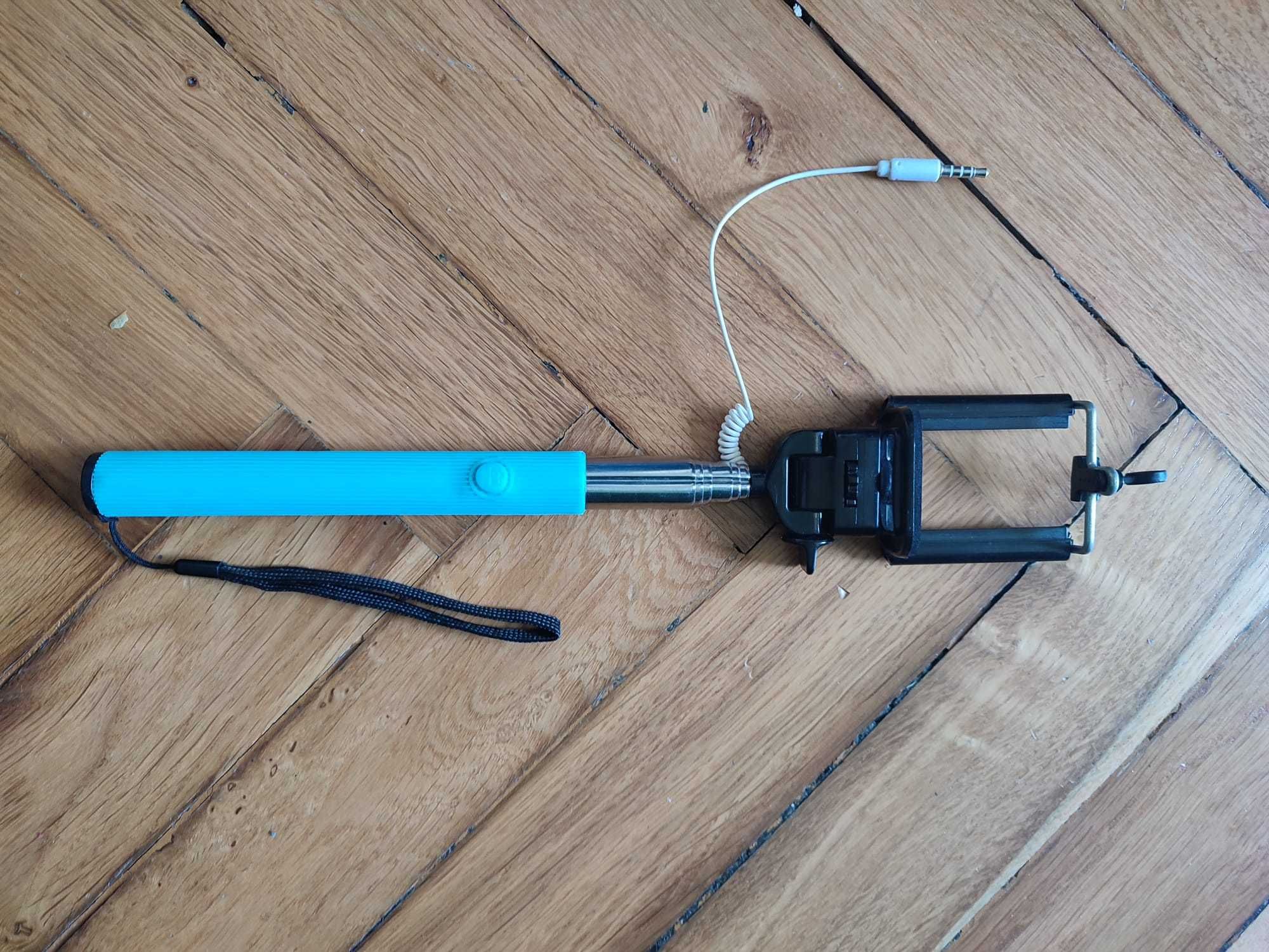 Selfie stick na AudioJack