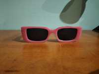 Różowe okulary przeciwsłoneczne