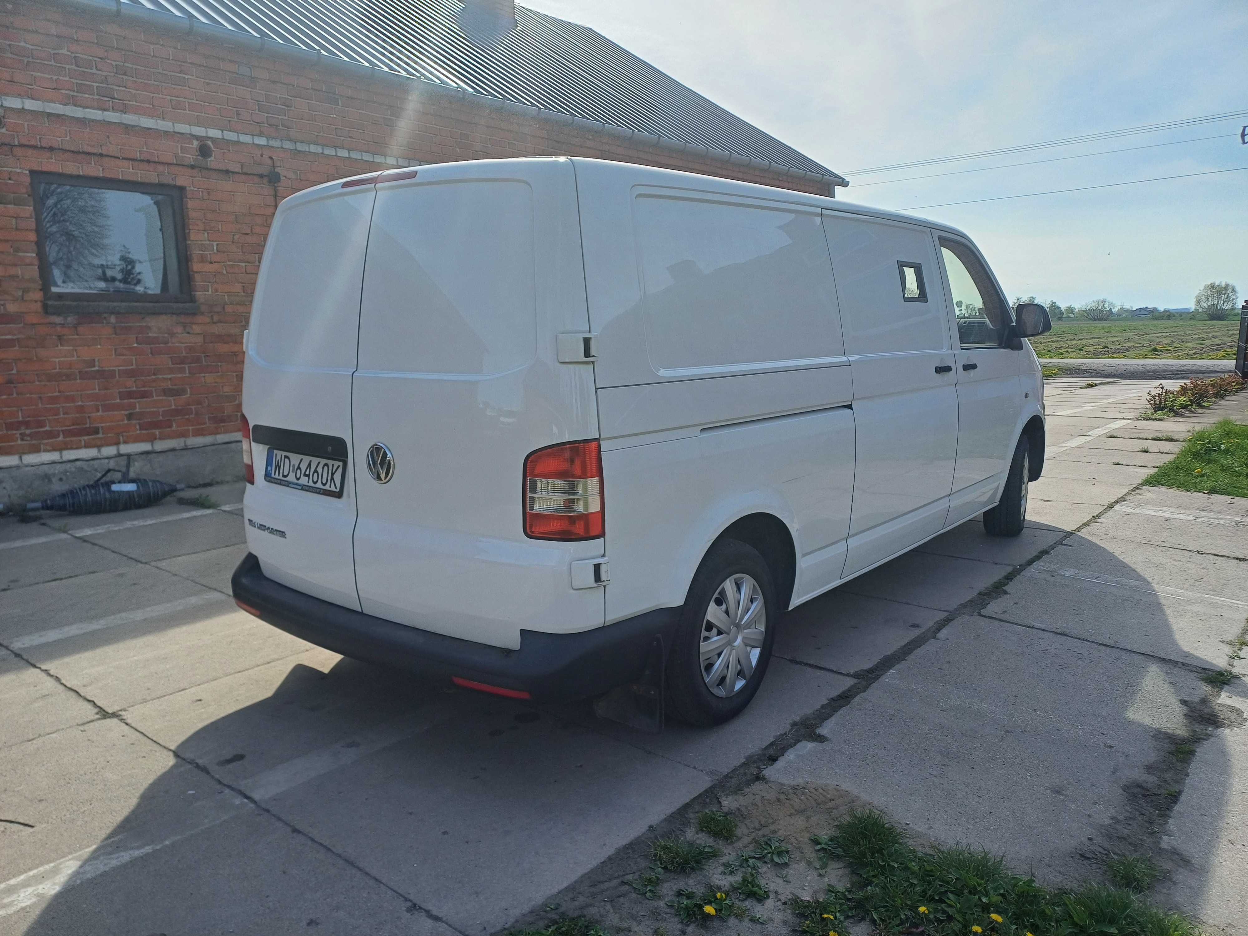 Volkswagen T5 Transporter GP TDi E5 4os. 2014/2015r.