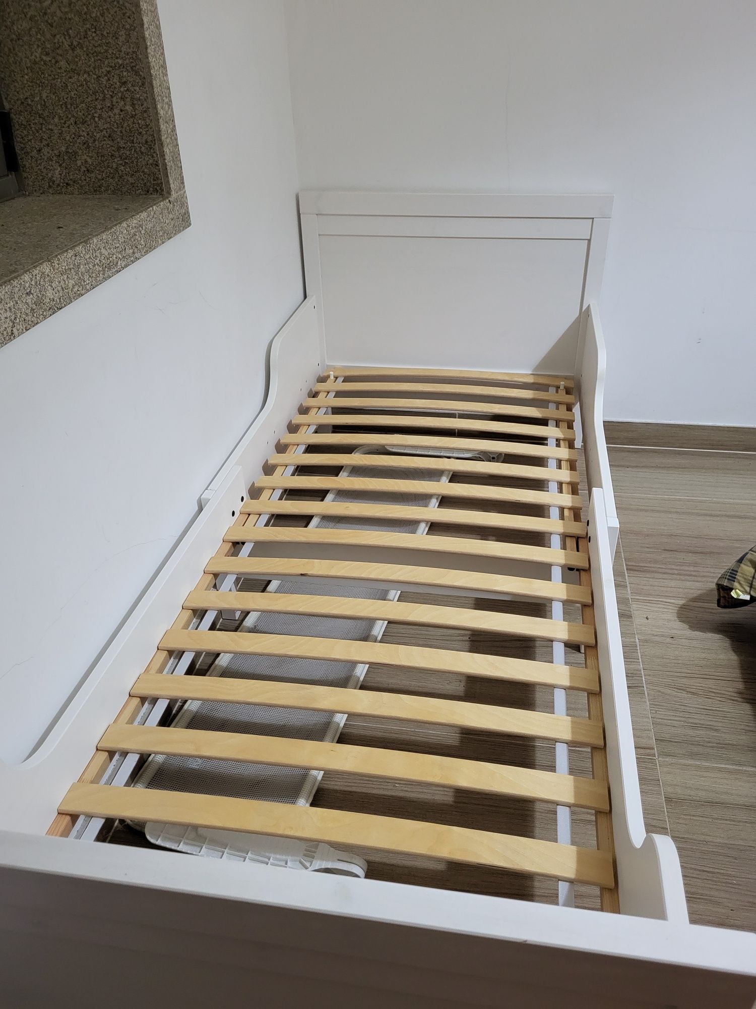 Vendo cama solteiro 80*200